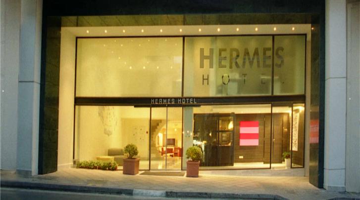 Athene, Hotel Hermes, Façade hotel