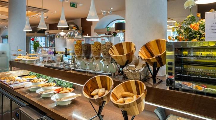 Barcelona, Hotel Abba Rambla, Ontbijtbuffet