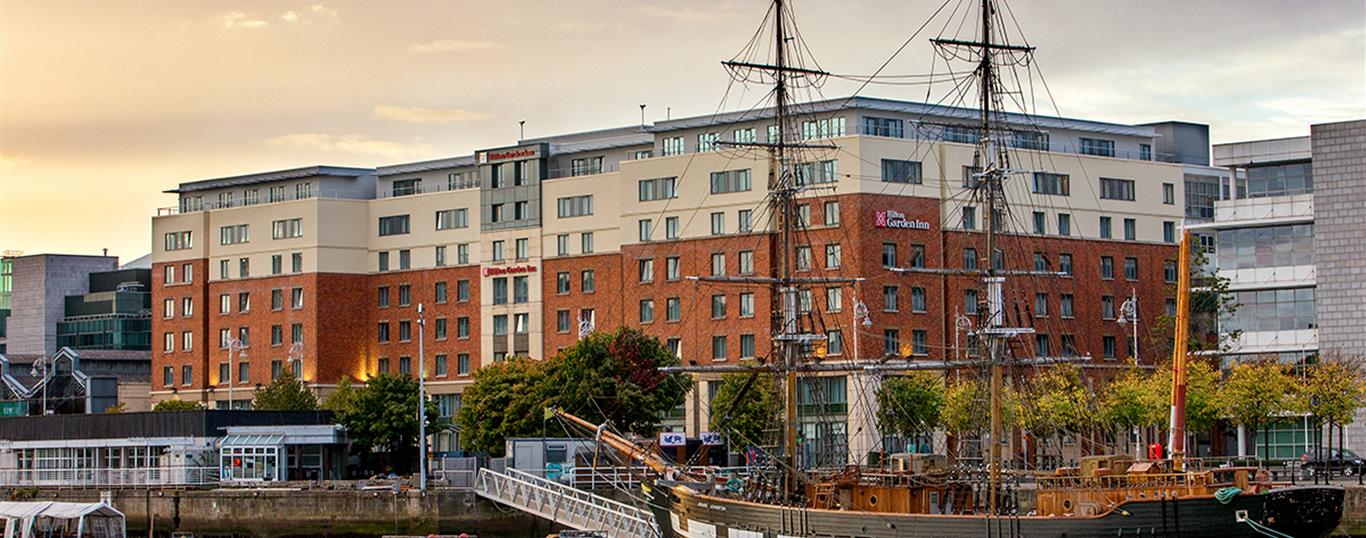 Hotel Hilton Garden Inn Dublin Custom House in Dublin ...