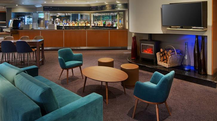 Manchester, Hotel Doubletree By Hilton Manchester Airport, Hotelbar