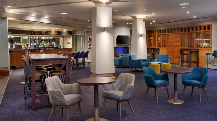 Manchester, Hotel Doubletree By Hilton Manchester Airport, Hotelbar