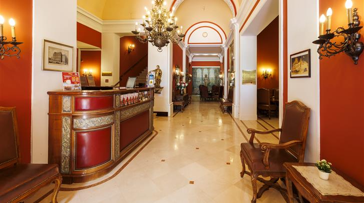 Wenen, Hotel Regina, Lobby